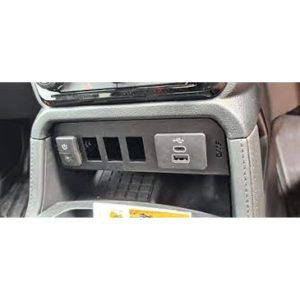 FACIA:FORD RANGER 22+ SWITCH 10" DASH