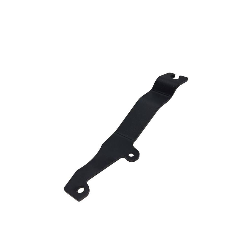 Bkt:Ant GMF BONNET DMAX/MUX/BT50 21+ Psg