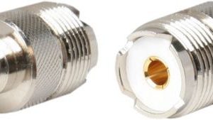 Cellink AD312 RF adaptor with SMA male plug to SO239 UHF female socket for connecting compatible radio, antenna and coaxial cable equipment.